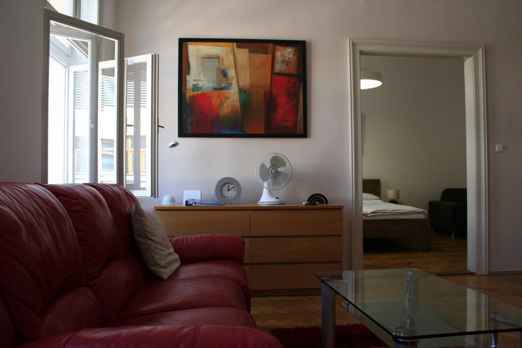 Apartment Balbinova Πράγα Εξωτερικό φωτογραφία
